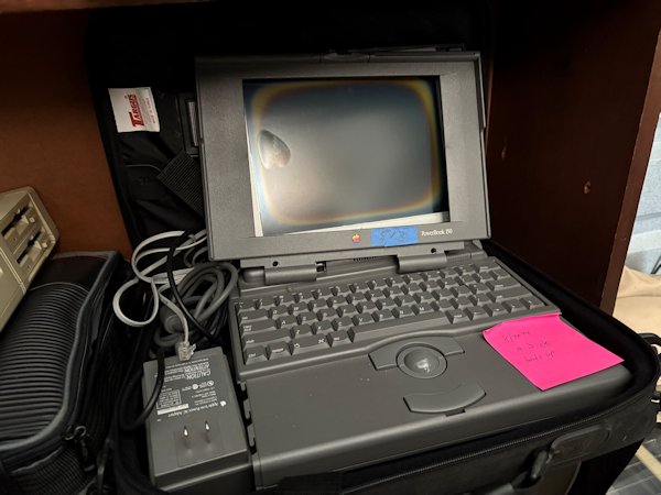 View Item – Kennett Classic. Computer Museum and Giftshop in Kennett ...